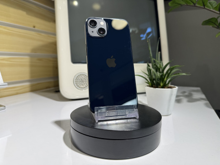 Apple iPhone 13 128Gb Midnight Б/У