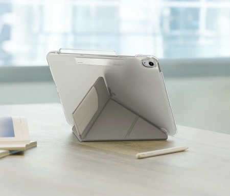 Чехол для iPad Air 13 (2024/2025) Uniq Camden Click Ivory